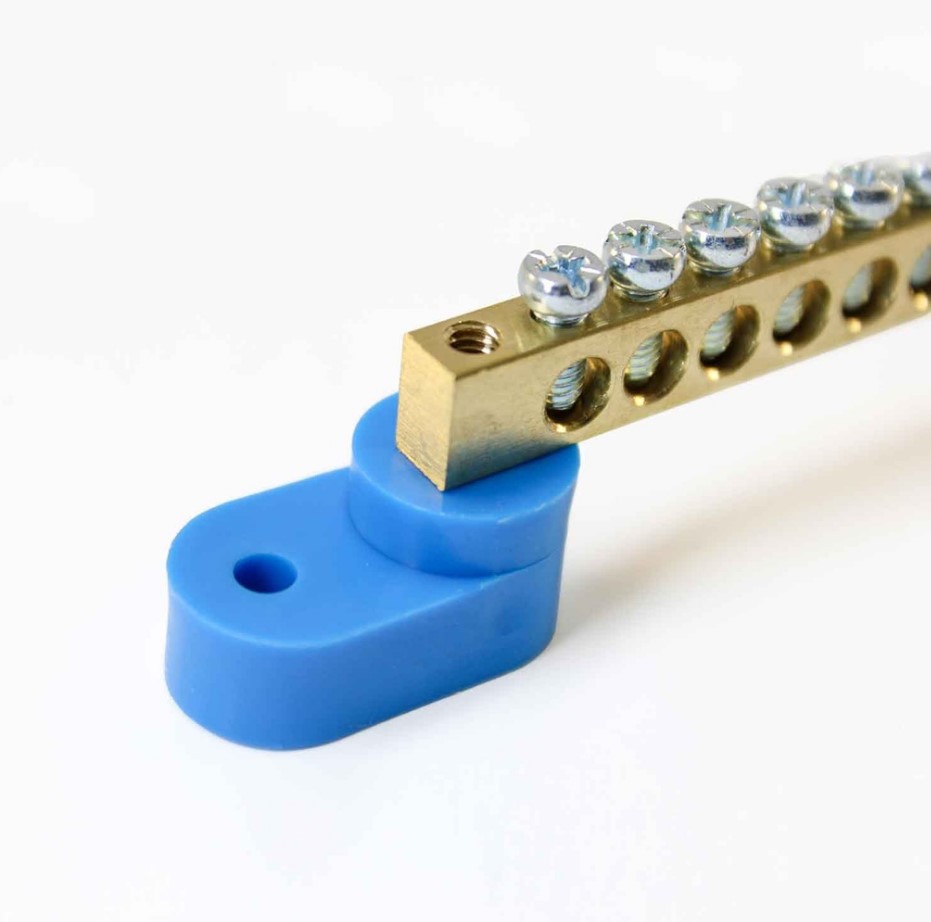 BARRAJE DE 6 TORNILLOS CON BASE