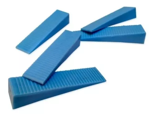 CUÑA NIVELADORA PARA PORCELANATO 100UND